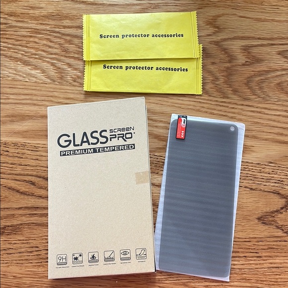 Glass Screen Pro Premium Tempered Screen Protector - Picture 1 of 2
